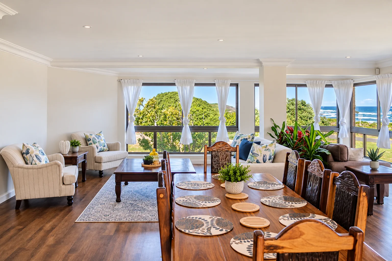 Sea View Apartment, Lounge looking through to the dining room